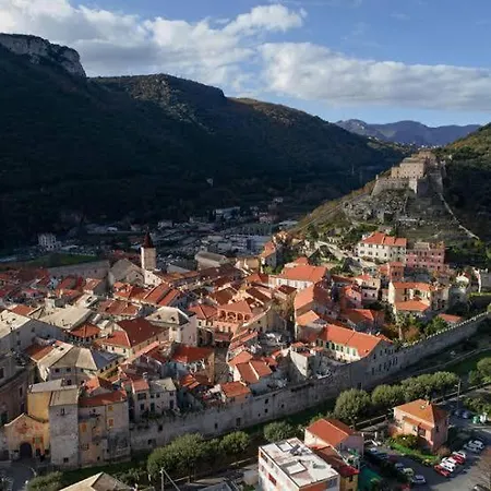 Appartamento Hostdomus - Del Conte Finale Ligure